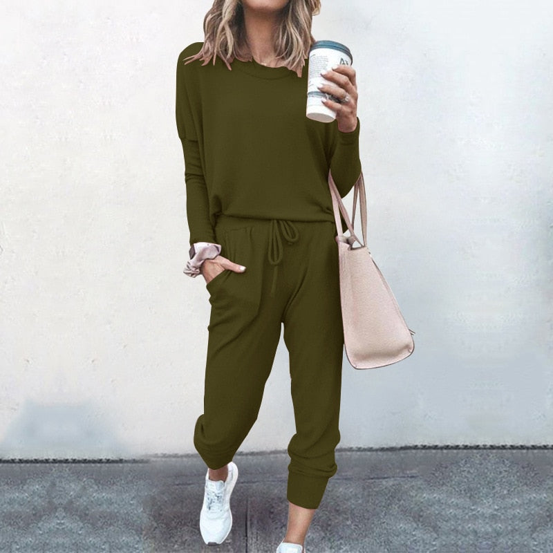 Alexis | Women’s Loungewear Set with Long Sleeve Top and Jogger Pants