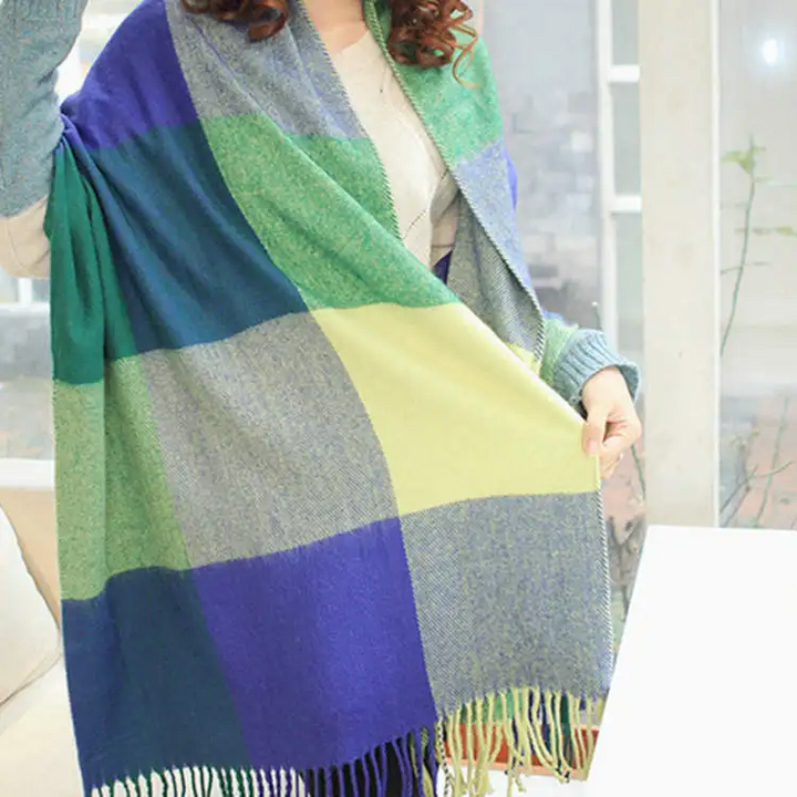 Harlow | Women’s Plaid Winter Scarf